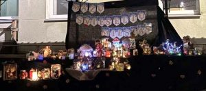 Mažųjų švieselių miestas (6)