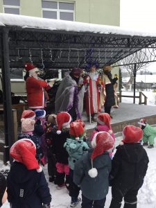 AKCIJA „TRIJŲ KARALIŲ IR NYKŠTUKŲ LENKTYNĖS PER PUSNIS“ (2)