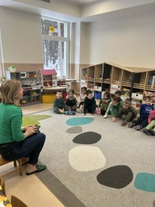 SPALVŲ SAVAITĖ (16)