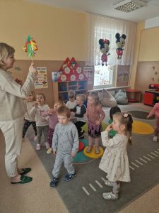 SPALVŲ SAVAITĖ (5)