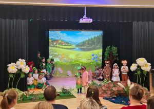 Baigiamasis projektas „Pasakų kelionė“ renginys darželyje (11)