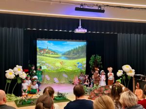 Baigiamasis projektas „Pasakų kelionė“ renginys darželyje (13)