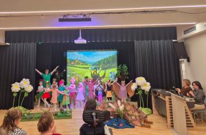 Baigiamasis projektas „Pasakų kelionė“ renginys darželyje (9)